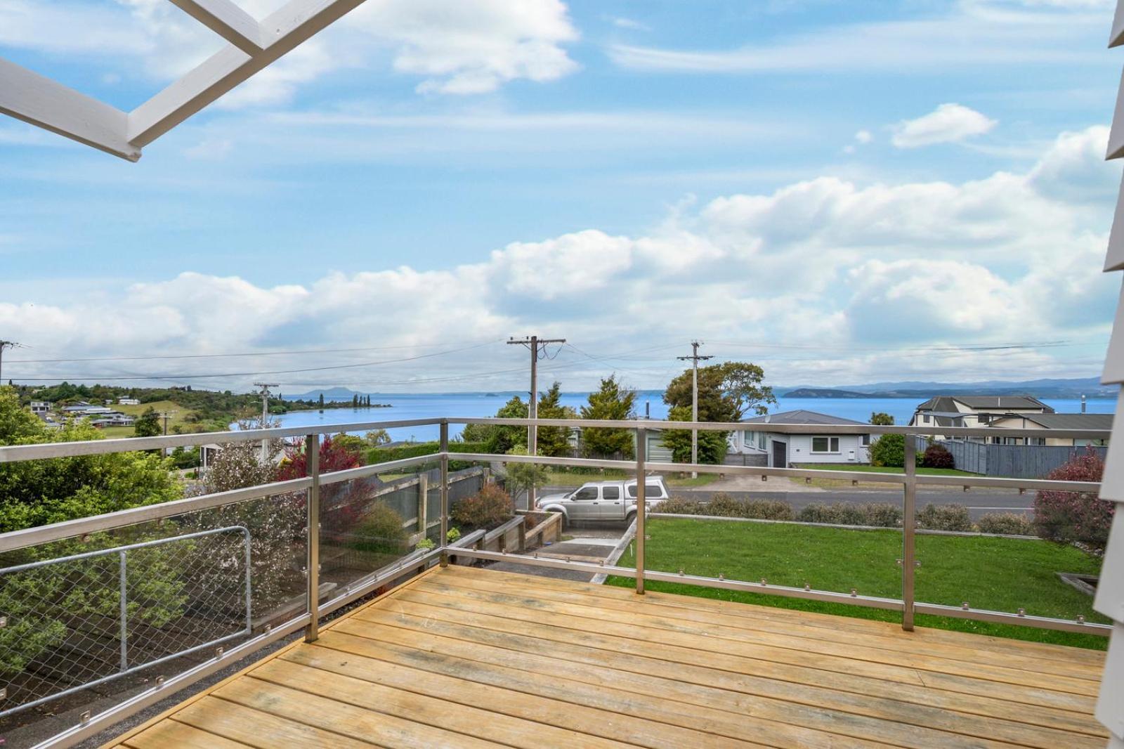 I See The Lake - Omori Holiday Home Kuratau Exterior foto